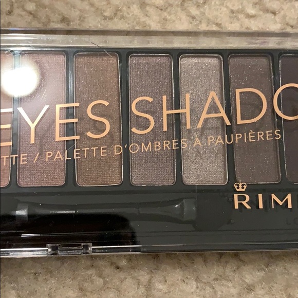 RIMMEL London eyeshadow contouring palette - Picture 3 of 6